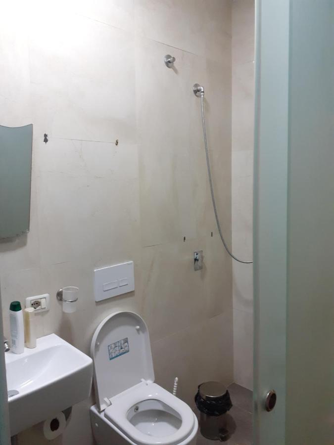 Hotel Driti New Bazaar Tirana Exteriör bild